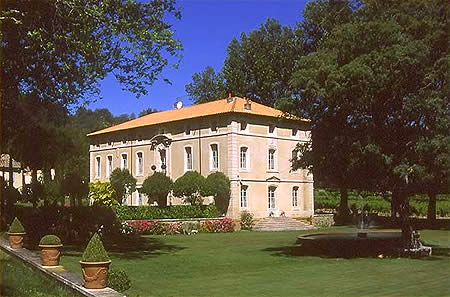 Chambres D'hôtes Château Talaud Loriol-du-Comtat | Europa Bed & Breakfast